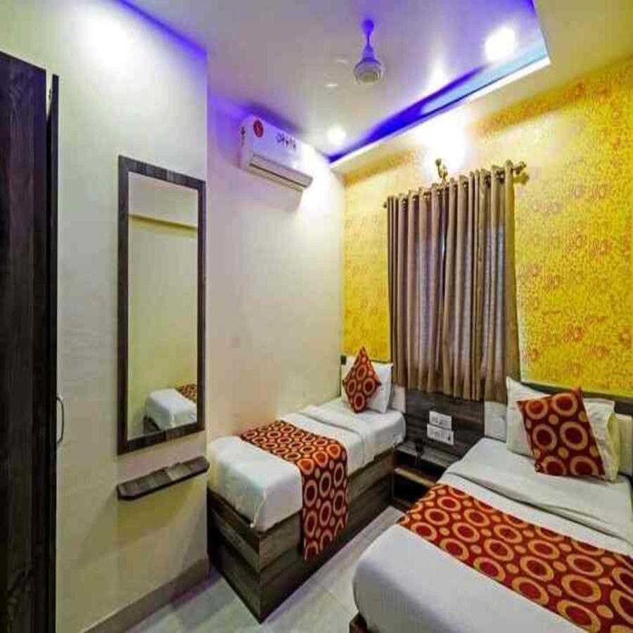 Hotel New Sarah Inn, Andheri West มุมไบ ภายนอก รูปภาพ